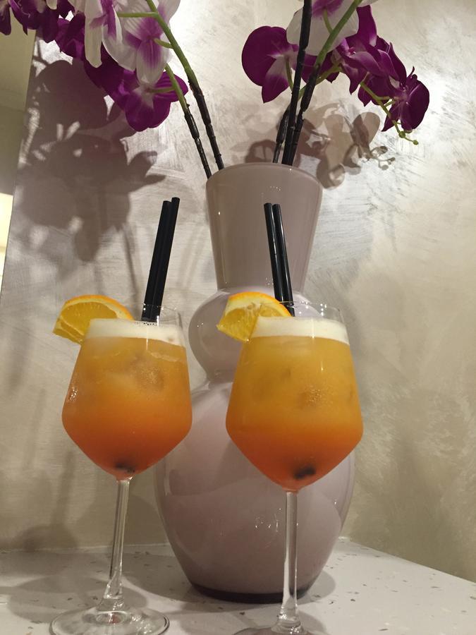 Hotel Riviera Palace 恩佩多克莱港 外观 照片